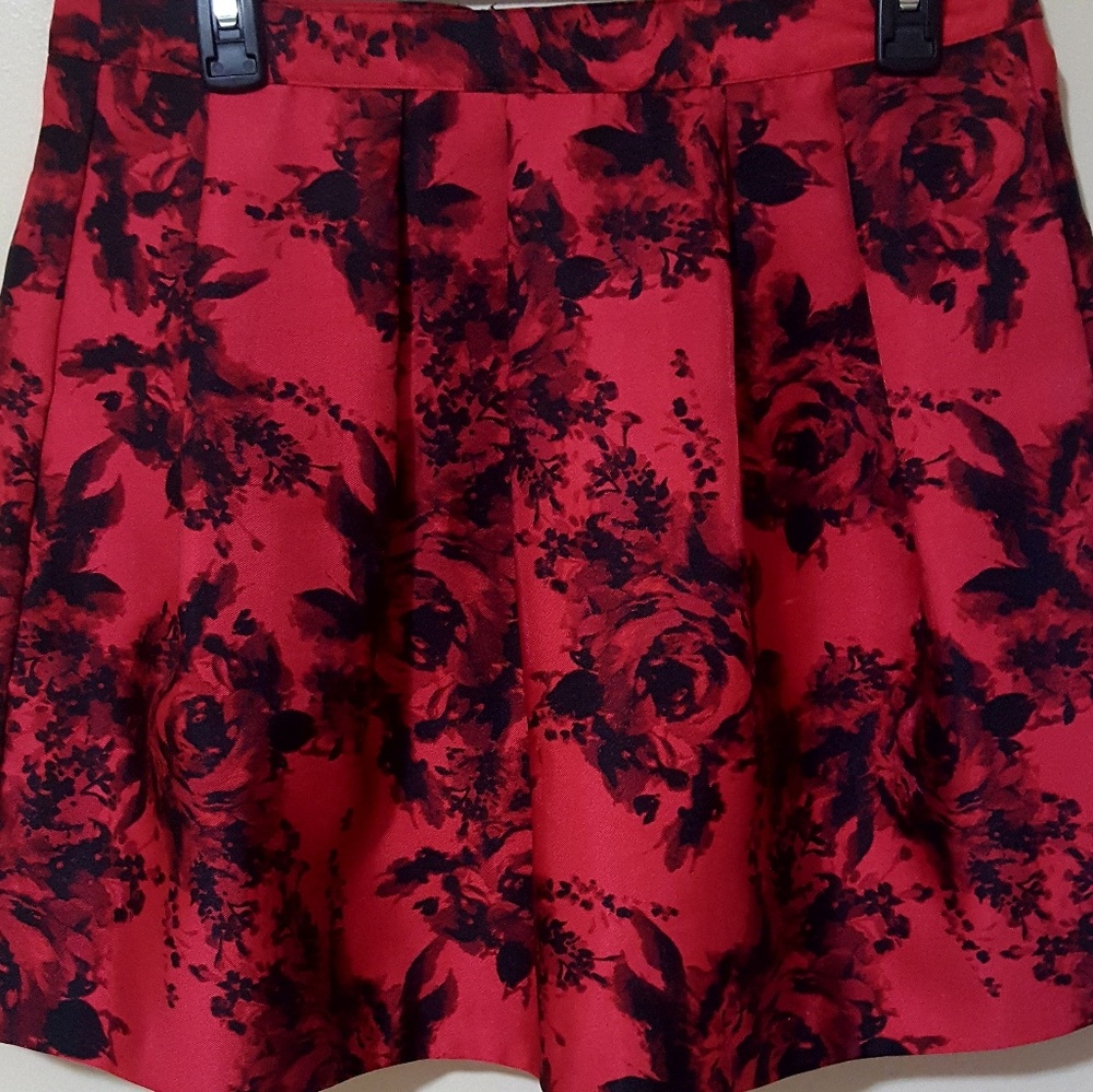 Pleated Bell Skirt NWOT